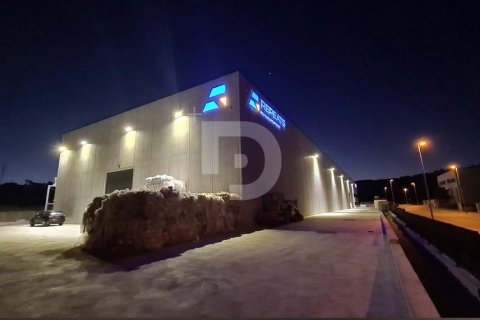Parcela de 7000 m² en venta en Barcelona, Cataluña, Spain № 5181