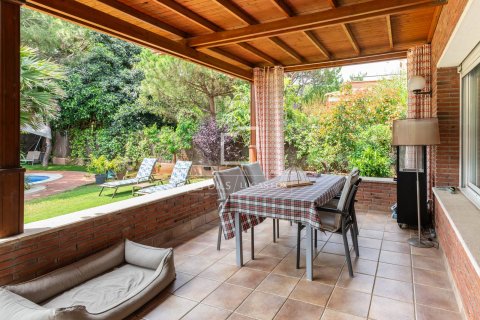 Villa de 5 dormitorios en venta en Gavà, Barcelona, Cataluña, Spain № 4246 - foto 28