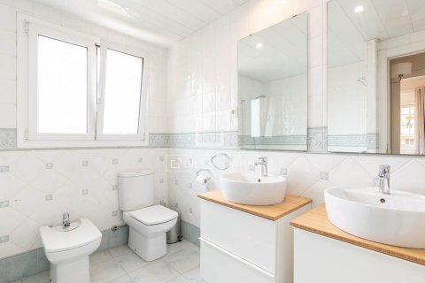 Villa de 5 dormitorios en venta en Gavà, Barcelona, Cataluña, Spain № 4246 - foto 19