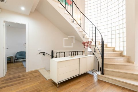 Villa de 5 dormitorios en venta en Gavà, Barcelona, Cataluña, Spain № 4246 - foto 25
