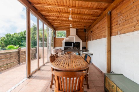 Villa de 3 dormitorios en venta en Castelldefels, Barcelona, Cataluña, Spain № 4244 - foto 27