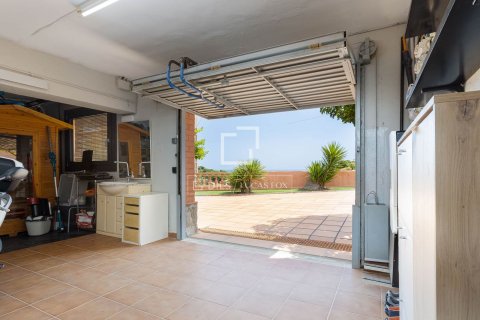 Villa de 3 dormitorios en venta en Teia, Barcelona, Cataluña, Spain № 8744 - foto 27