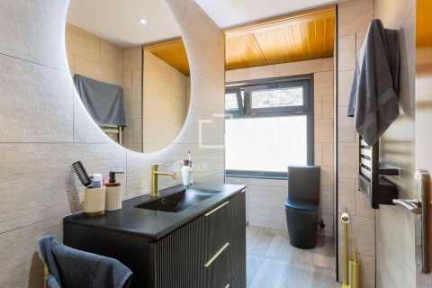Villa de 3 dormitorios en venta en Teia, Barcelona, Cataluña, Spain № 8744 - foto 14