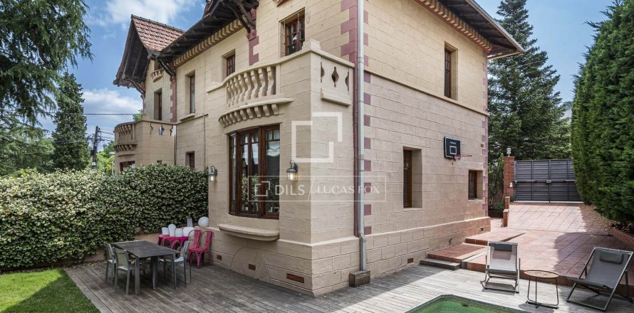 Villa de 4 dormitorios en venta en Sant Cugat del Vallès, Barcelona, Cataluña, Spain № 8746