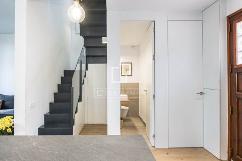Villa de 4 dormitorios en venta en Sant Cugat del Vallès, Barcelona, Cataluña, Spain № 8746 - foto 13