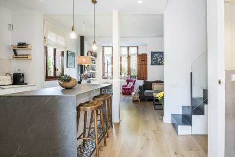 Villa de 4 dormitorios en venta en Sant Cugat del Vallès, Barcelona, Cataluña, Spain № 8746 - foto 5