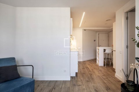 Купить квартиру в Барселона, Испания с 2 спальни, 68м², № 8750 - фото 4
