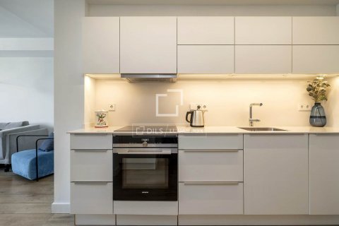 Купить квартиру в Барселона, Испания с 2 спальни, 68м², № 8750 - фото 6