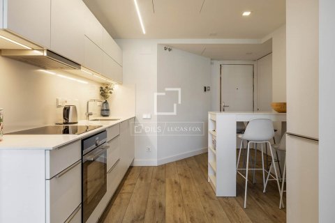 Купить квартиру в Барселона, Испания с 2 спальни, 68м², № 8750 - фото 5