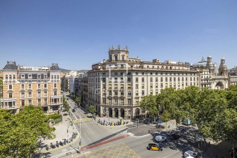 Купить квартиру в Барселона, Испания с 2 спальни, 68м², № 8750 - фото 14