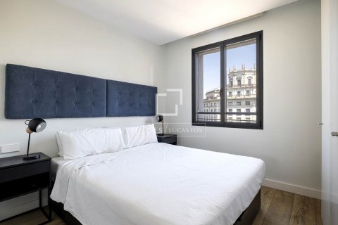 Купить квартиру в Барселона, Испания с 2 спальни, 68м², № 8750 - фото 16