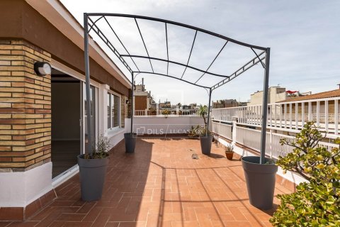 Ático de 3 dormitorios en venta en Barcelona, Cataluña, Spain № 8743