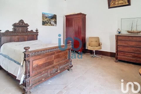 Купить дом в Сан-Андреу-де-ла-Барка, Испания с 10 спален, 10701м², № 4946 - фото 8