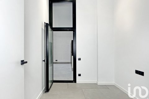 Купить квартиру в Барселона, Испания с 2 спальни, 75м², № 4952 - фото 18