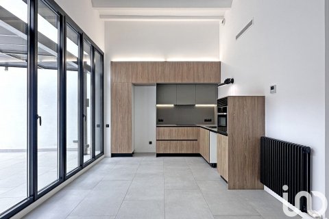 Купить квартиру в Барселона, Испания с 2 спальни, 75м², № 4952 - фото 10