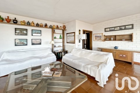 Купить дом в Калонже-и-Сант-Антони, Испания с 5 спален, 539м², № 4949 - фото 8