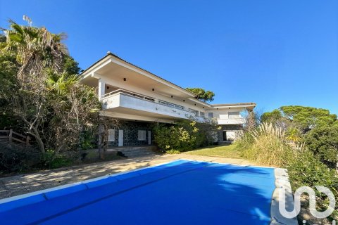 Купить дом в Калонже-и-Сант-Антони, Испания с 5 спален, 539м², № 4949 - фото 23