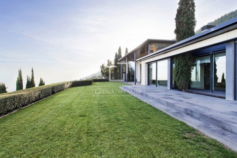Купить виллу в Барселона, Испания с 6 спален, 669м², № 8900 - фото 5