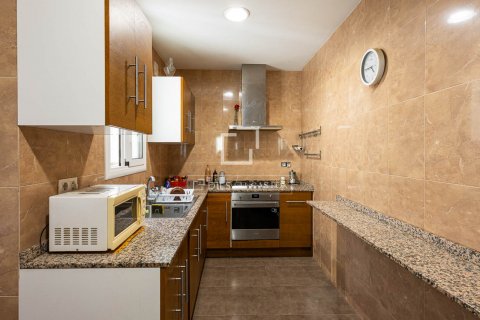 Купить пентхаус в Барселона, Испания с 4 спальни, 117м², № 8899 - фото 22