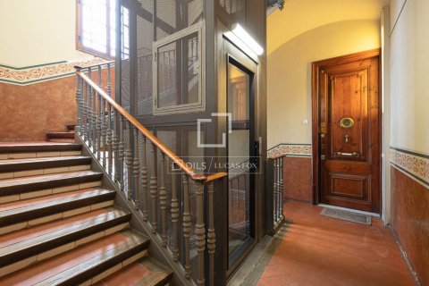 Купить пентхаус в Барселона, Испания с 4 спальни, 117м², № 8899 - фото 25