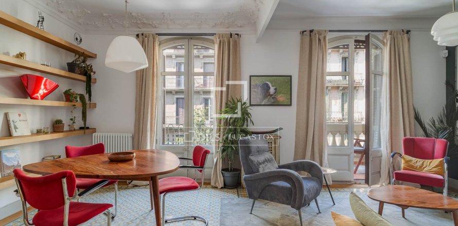 3 chambres apartment à vendre à Barcelona, Catalonia, Spain № 8895