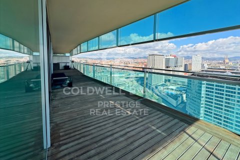 Apartamento de 3 dormitorios en venta en Barcelona, Cataluña, Spain № 5717 - foto 23