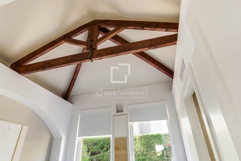 Villa de 5 dormitorios en venta en Barcelona, Cataluña, Spain № 8570 - foto 18