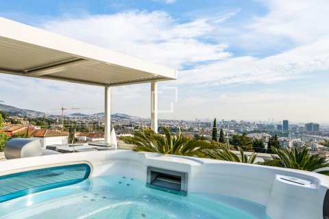 Villa de 5 dormitorios en venta en Barcelona, Cataluña, Spain № 8570
