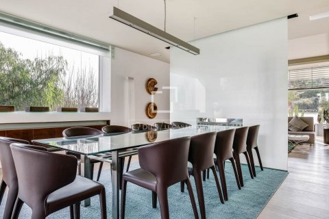 Villa de 5 dormitorios en venta en Barcelona, Cataluña, Spain № 8570 - foto 9