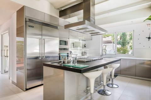 Villa de 5 dormitorios en venta en Barcelona, Cataluña, Spain № 8570 - foto 10
