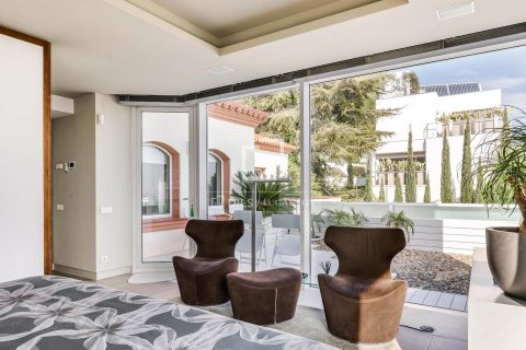 Villa de 5 dormitorios en venta en Barcelona, Cataluña, Spain № 8570 - foto 25