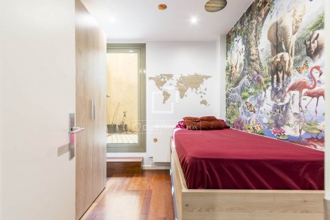 3 bedrooms apartment for sale in Barcelona, Catalonia, Spain № 8568 - photo 25