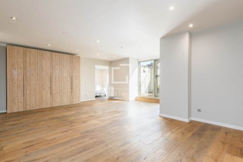 3 bedrooms apartment for sale in Barcelona, Catalonia, Spain № 8568 - photo 8