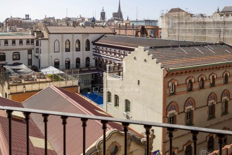 Купить квартиру в Барселона, Испания с 3 спальни, 183м², № 8569 - фото 10