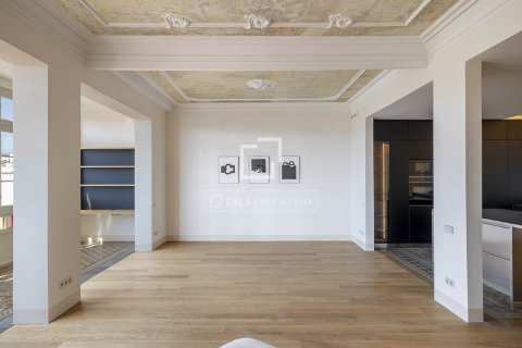 Купить квартиру в Барселона, Испания с 3 спальни, 183м², № 8569 - фото 5