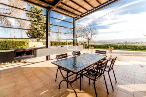 Finca de 4 dormitorios en venta en Sitges, Barcelona, Cataluña, Spain № 8572 - foto 12