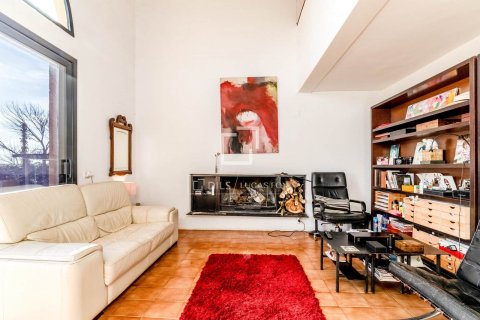 Finca de 4 dormitorios en venta en Sitges, Barcelona, Cataluña, Spain № 8572 - foto 24