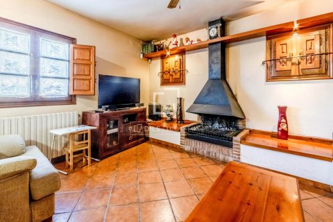 7 bedrooms finca for sale in Sitges, Barcelona, Catalonia, Spain № 8567 - photo 28