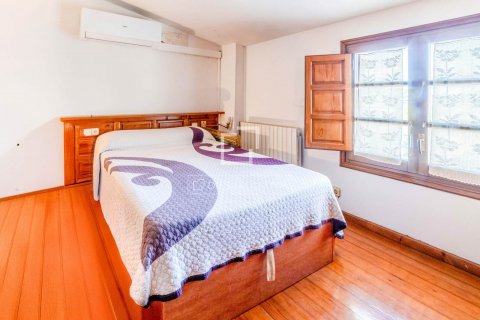 7 bedrooms finca for sale in Sitges, Barcelona, Catalonia, Spain № 8567 - photo 30