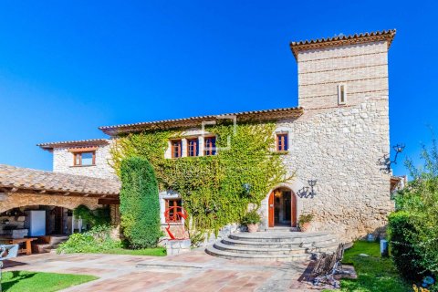 7 bedrooms finca for sale in Sitges, Barcelona, Catalonia, Spain № 8567 - photo 3