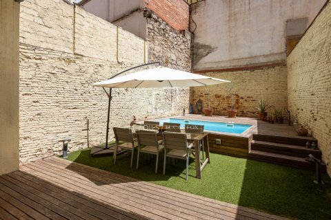 Apartamento de 2 dormitorios en venta en Barcelona, Cataluña, Spain № 8571 - foto 4
