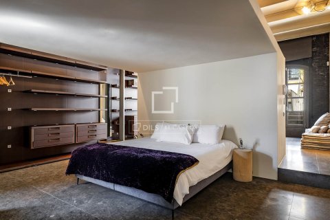 2 bedrooms apartment for rent in Barcelona, Catalonia, Spain № 6355 - photo 19