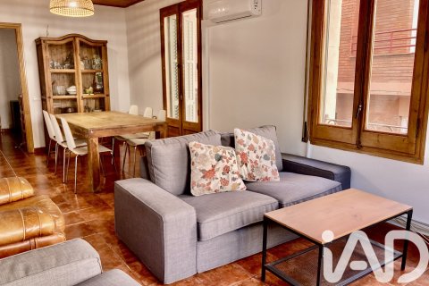 Apartamento de 4 dormitorios en venta en Barcelona, Cataluña, Spain № 4743 - foto 24