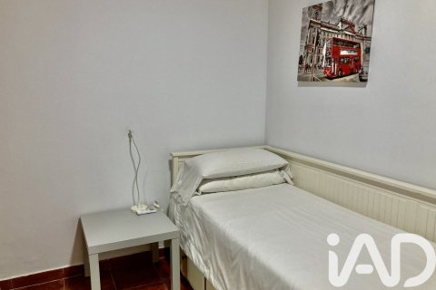 Apartamento de 4 dormitorios en venta en Barcelona, Cataluña, Spain № 4743 - foto 20