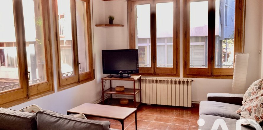 Apartamento de 4 dormitorios en venta en Barcelona, Cataluña, Spain № 4743