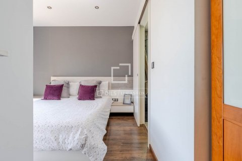 Купить квартиру в Сан-Жуст-Десверн, Испания с 2 спальни, 88м², № 9015 - фото 21