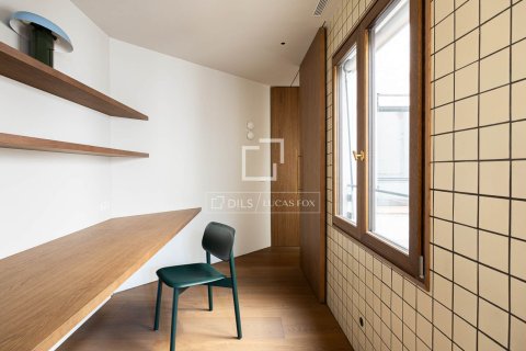 Купить квартиру в Барселона, Испания с 3 спальни, 142м², № 4079 - фото 5