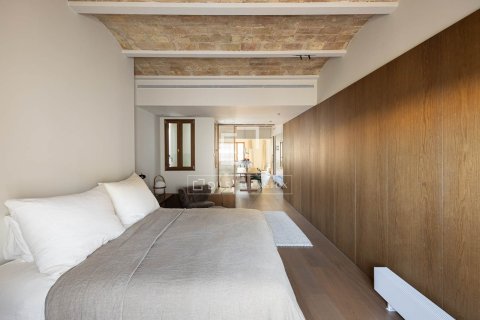 Купить квартиру в Барселона, Испания с 3 спальни, 142м², № 4079 - фото 15