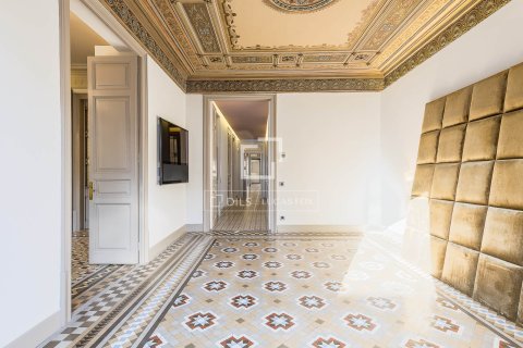 3 bedrooms apartment for sale in Barcelona, Catalonia, Spain № 4076 - photo 26