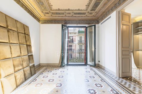 3 bedrooms apartment for sale in Barcelona, Catalonia, Spain № 4076 - photo 25